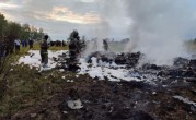 俄社科院:载10人私人飞机坠毁前发生两次爆炸